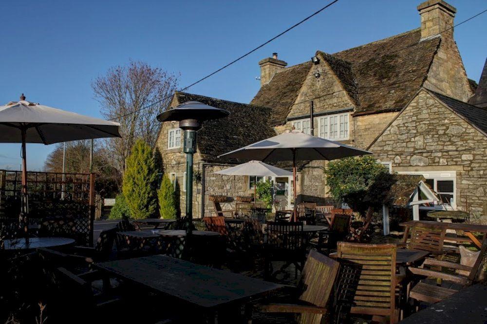 The Tollgate Inn Bradford-On-Avon Bagian luar foto