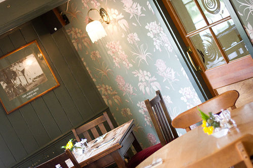 The Tollgate Inn Bradford-On-Avon Bagian luar foto